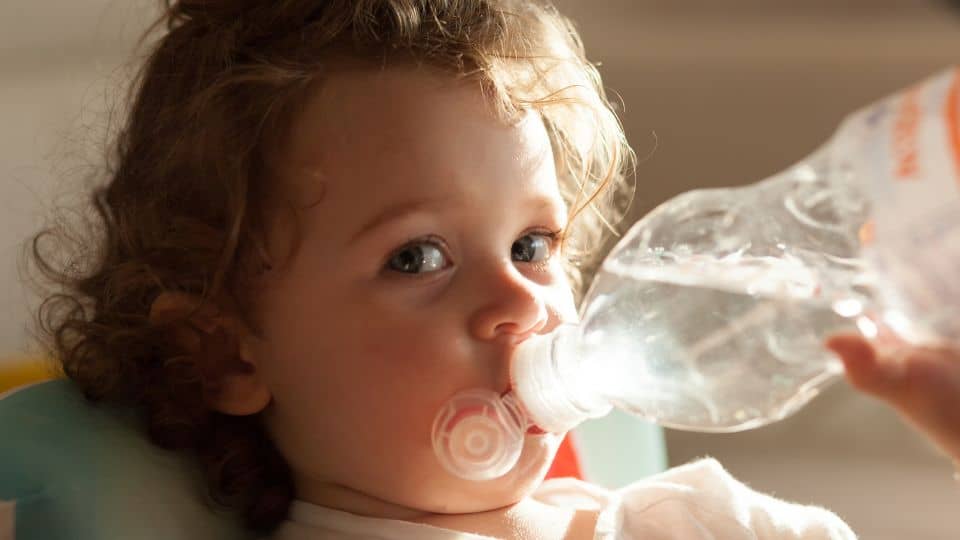5 דברים שיכולים להקל על השיעול של תינוקכם